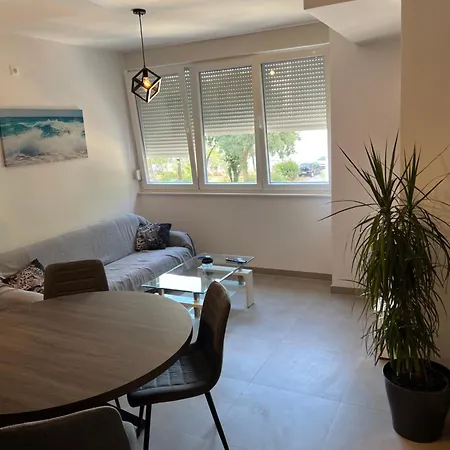 דירה Adriatic Design- *